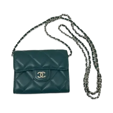 CHANEL Classic Chain Clutch