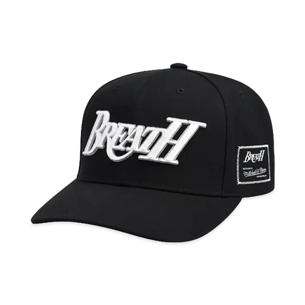 BREATH x Mitchell&Ness 6 Panel Snapback Cap "Black"
