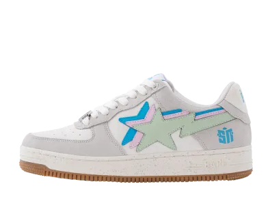 Sneaker News × A BATHING APE BAPE STA "Day" (1386 pairs)