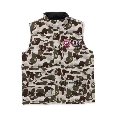 A BATHING APE x CANADA GOOSE Freestyle Vest "Gray"