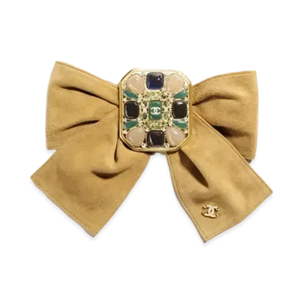 CHANEL Brooch Metal, Goatskin, Resin & Strass "Gold/Beige/Multicolor/Crystal"