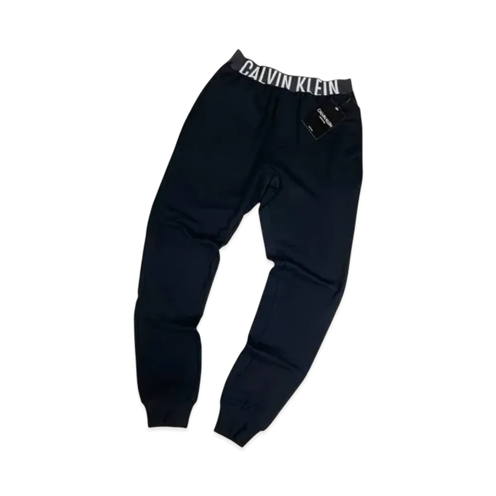 Calvin Klein Intense Power Lounge "Black"