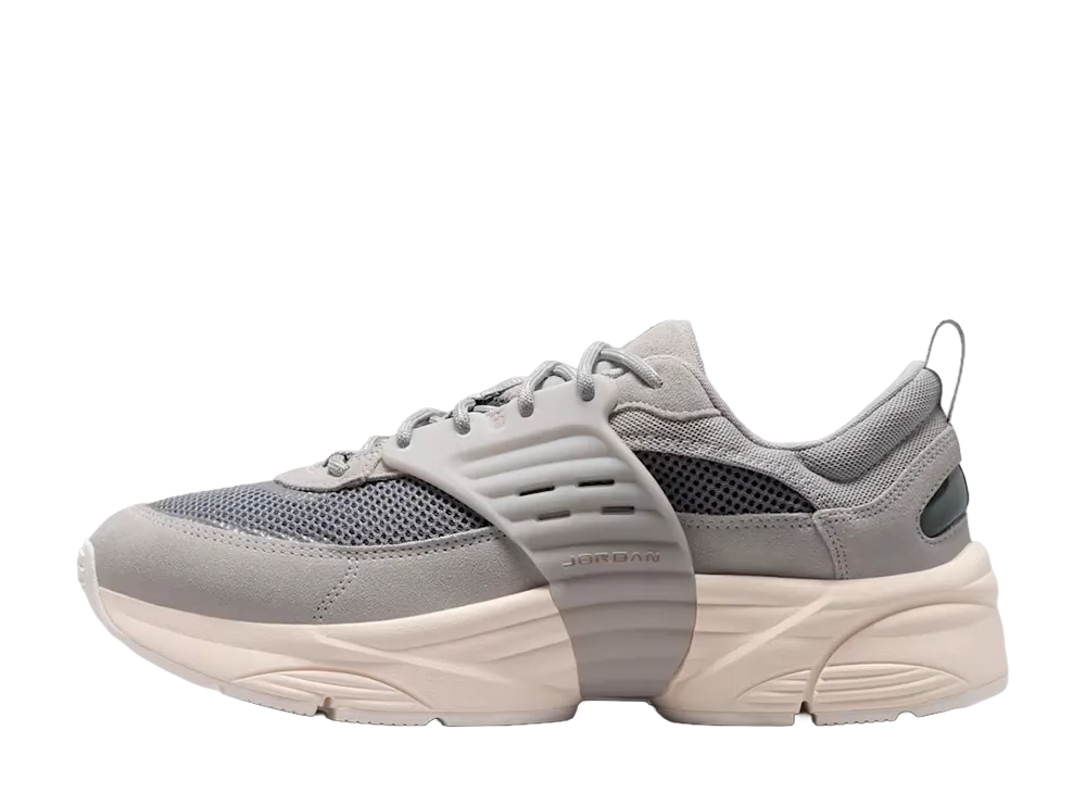 Nike Jordan Trunner O/S "Light Iron Ore/Smoke Grey"