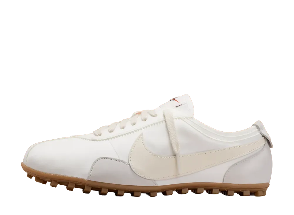 ナイキ ウィメンズ ムーン シューズ OG "ホワイト"
