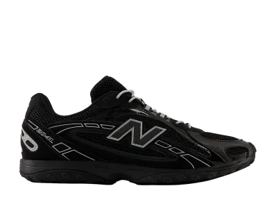 New Balance 204L "Black/Silver Metallic"