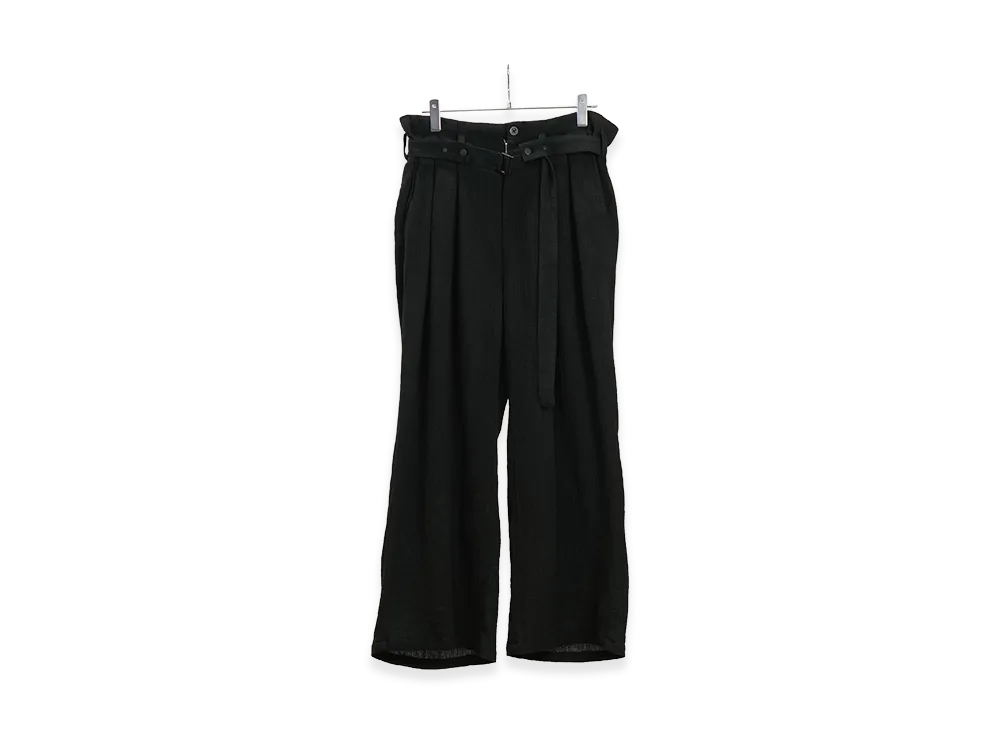 ANCELLM Belted Crepe Tuck Slacks "Black"