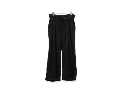 ANCELLM Belted Crepe Tuck Slacks "Black"