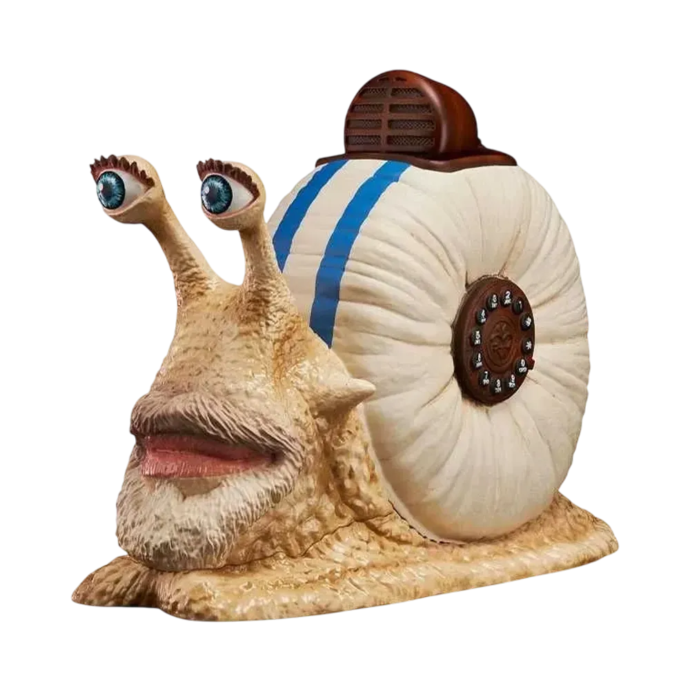 BANDAI "Ichiban Kuji" -A NETFLIX Series: ONE PIECE- B Prize Denden Mushi Monkey D. Garp ver. Figure