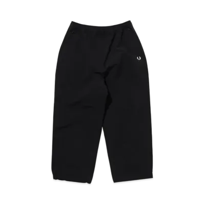 BEAMS x FRED PERRY Shell Pants "Black"