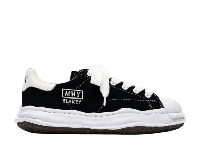 Maison MIHARA YASUHIRO BLAKEY OG Sole Suede Low-top Sneakers "Black"