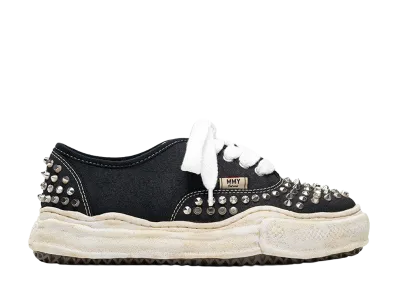 Maison MIHARA YASUHIRO BAKER OG Sole Studded Canvas Low-top Sneaker "Black"