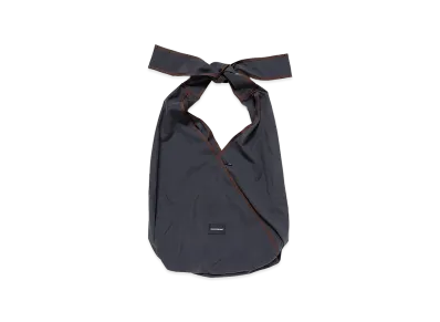 DESCENDANT Black Hole Nylon Bag "Navy"