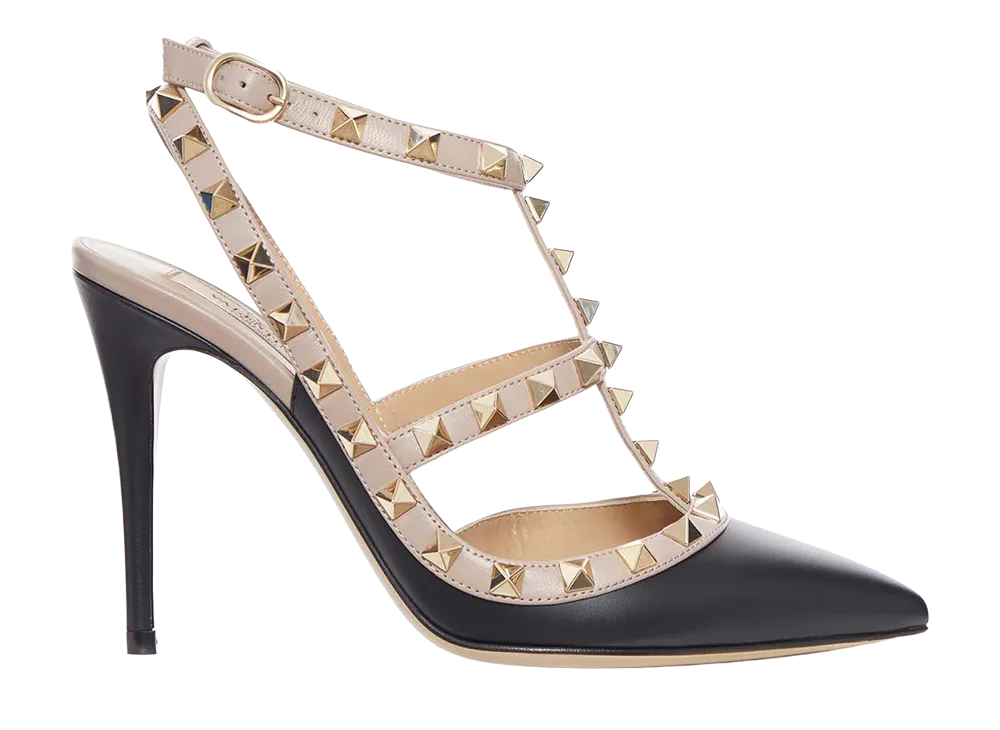 Valentino Garavani Women's Rockstud Pumps "Black"