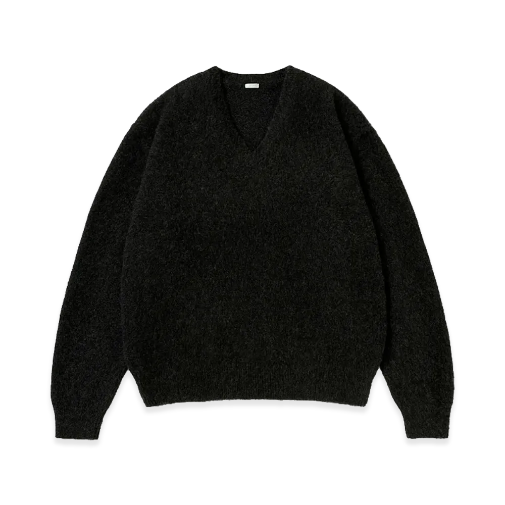 A.PRESSE Brushed Cashmere Middle Gauge V-Neck Sweater "Charcoal"