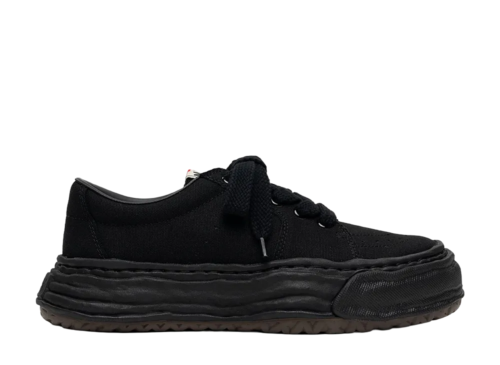 メゾンミハラヤスヒロ エリック オリジナルソールキャンバスローカットスニーカー "ブラック/ブラック"