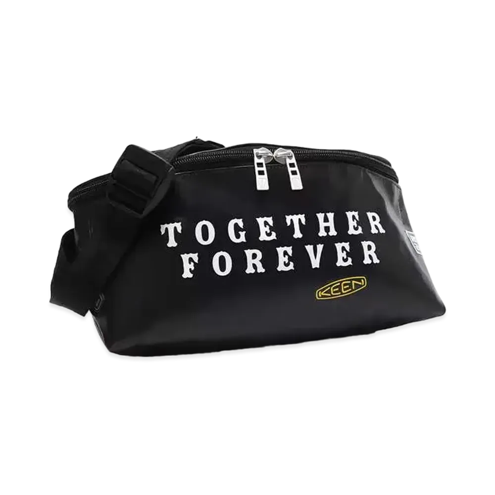 atmos Exclusive KEEN AQ24 Origami Sling Bag "Black"