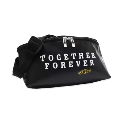 atmos Exclusive KEEN AQ24 Origami Sling Bag "Black"