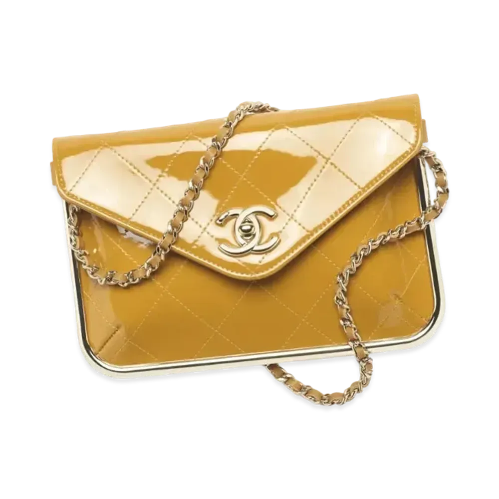 CHANEL Clutch with Chain Patent Calfskin & Gold-Tone Metal "Yellow"