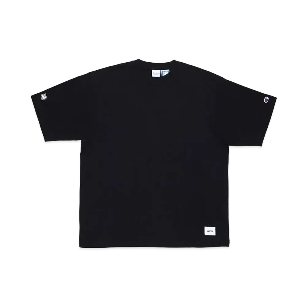 UNDEFEATED CHAMPION STENCIL LABEL SS TEE - C8-V322 "Black"