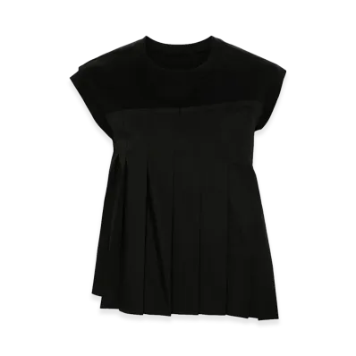 sacai Women's T-Shirts "Black"