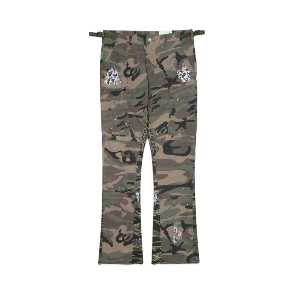 mnml CONTRAST BOOTCUT CARGO "WOODLAND CAMO"