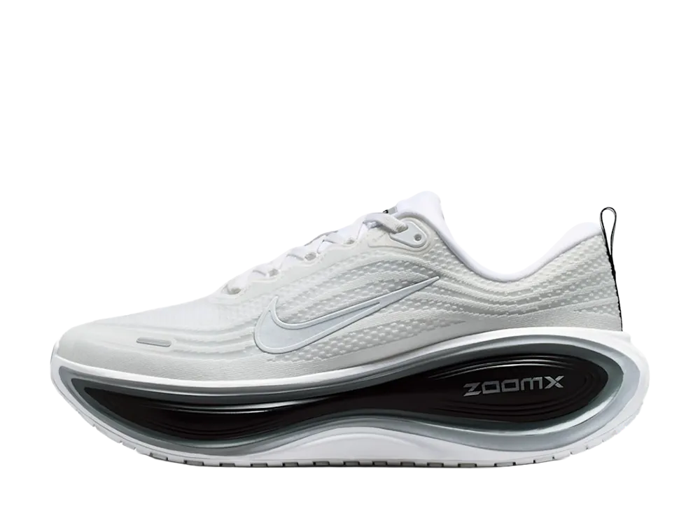 Nike Vomero Plus "White/Black"