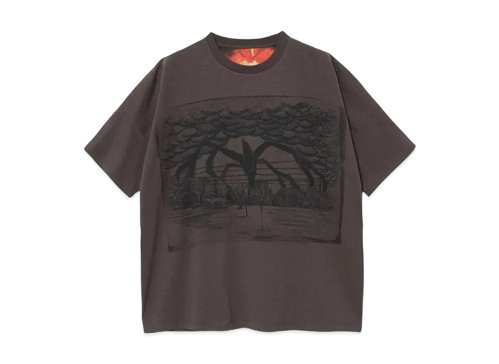 graniph x Stranger Things Mind Flayer Super Wide Silhouette T-Shirt "Sumikuro"