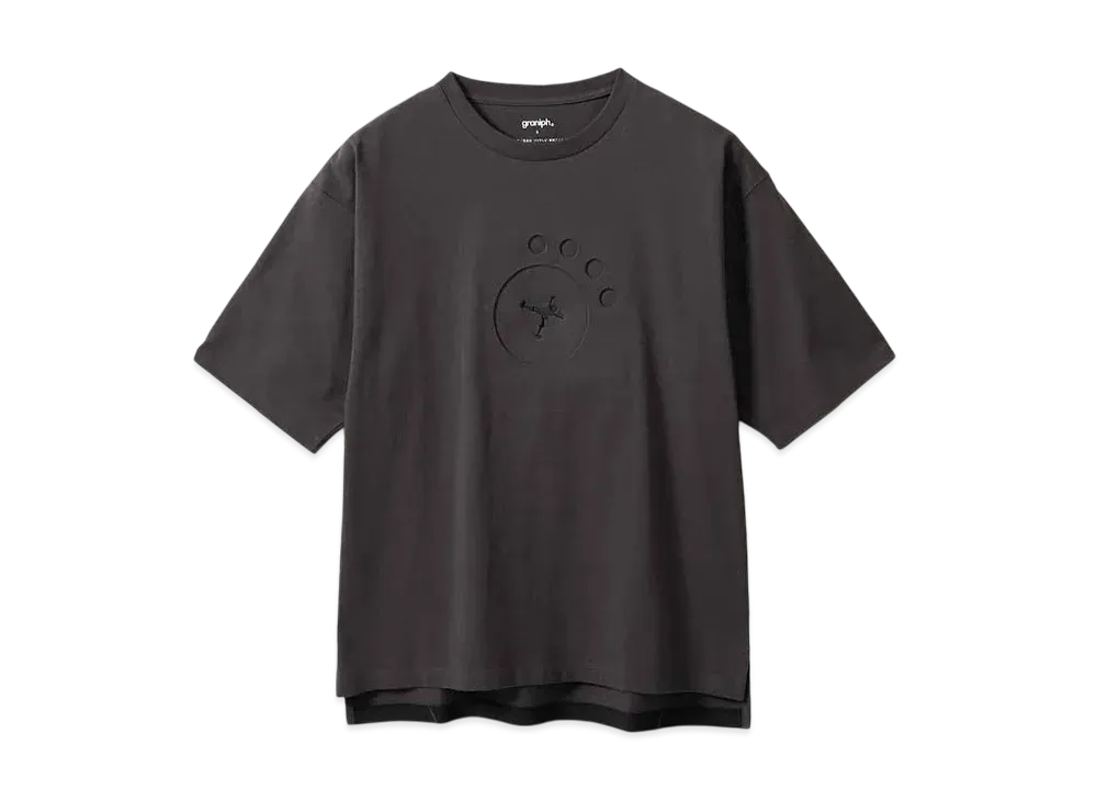 graniph x ONE PIECE Nikuniku Fruit Big Silhouette T-Shirt "Sumikuro"