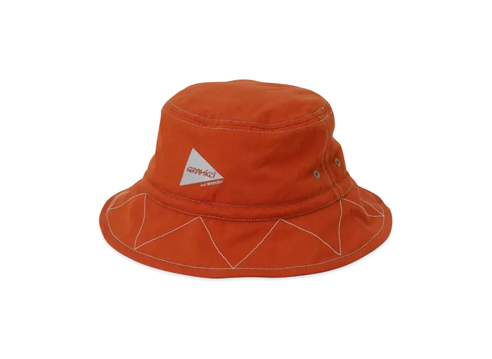 GRAMICCI x and wander Zigzag Stitch Hat "Red"