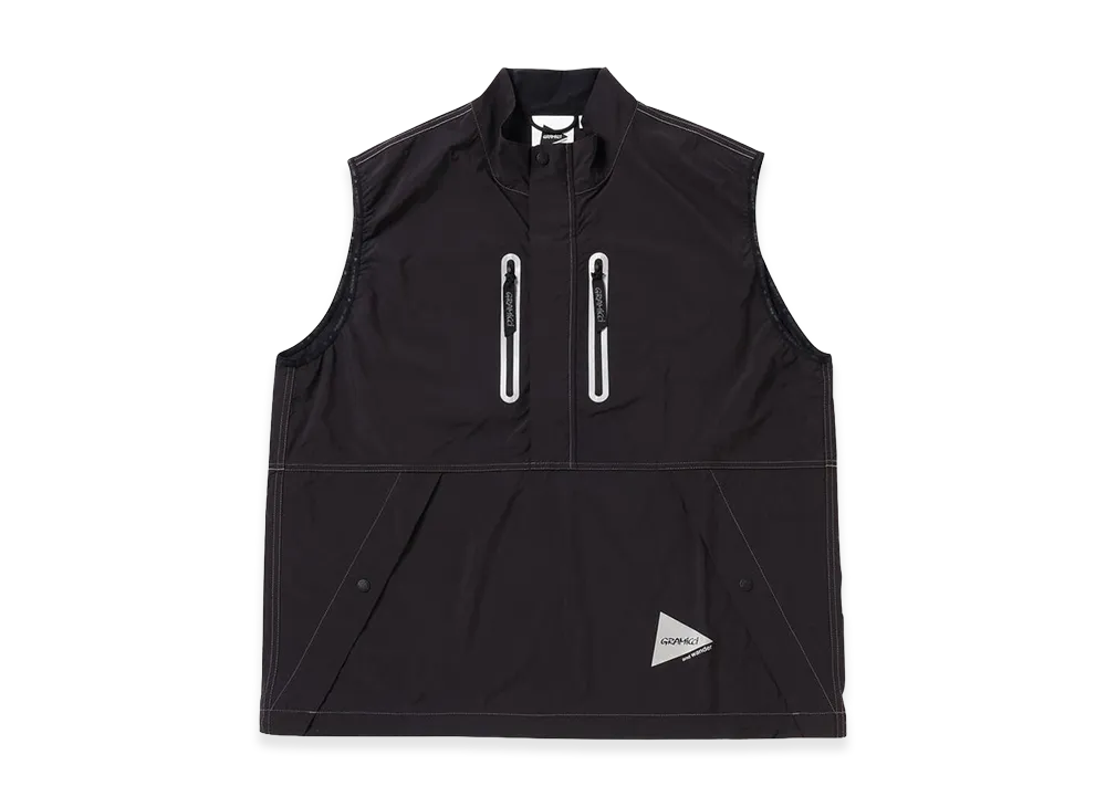 GRAMICCI x and wander Brushed Nylon Vest "Black"