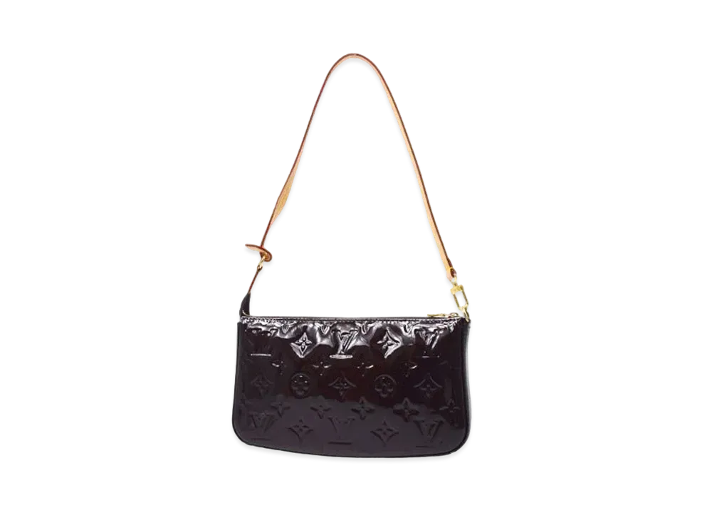 Louis Vuitton Vernis Pochette Accessories "Amarante"