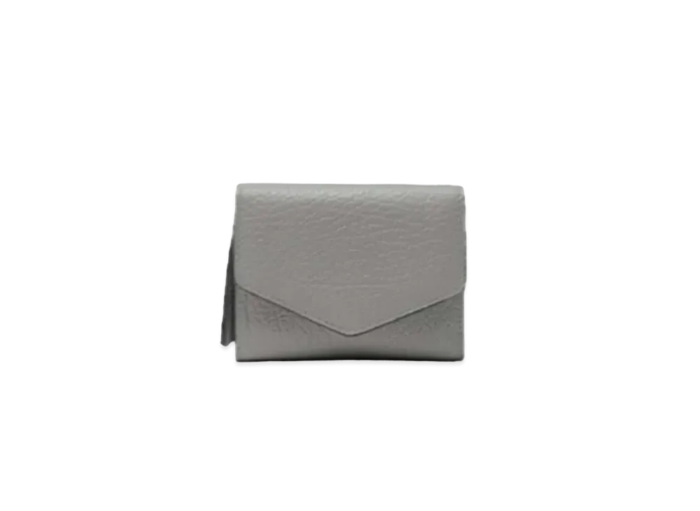 メゾンマルジェラ レザー エンベロープ ウォレット "グレー" S56UI0136P0399T8135