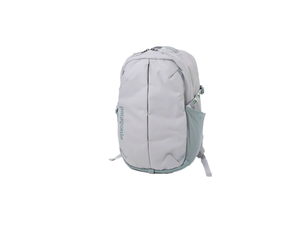 Patagonia Refugio 26L "Crisp Grey"