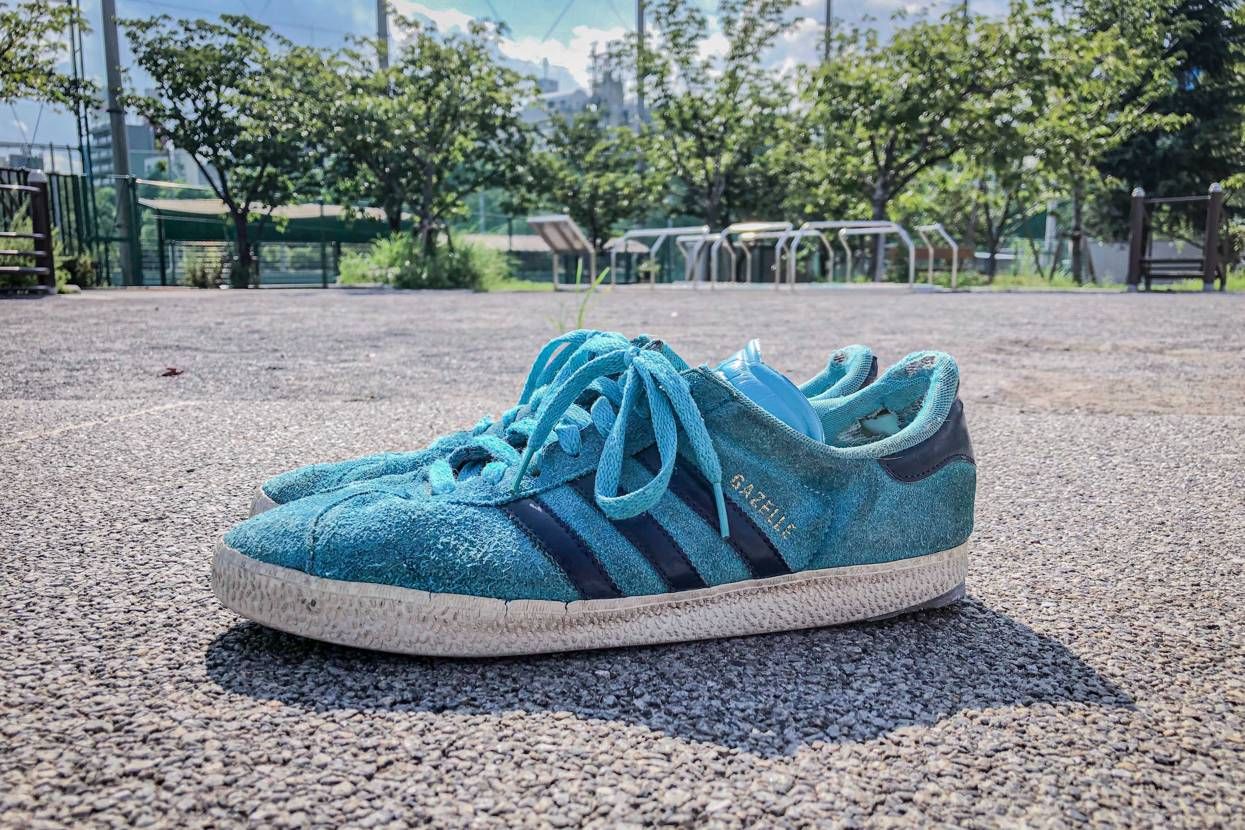 adidas  GAZELLE バックスキン
2011年に仕事でスロヴェニアに