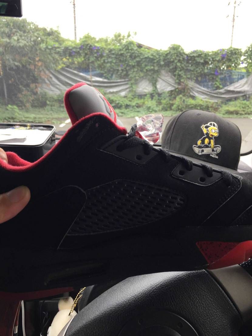 今から栄までイージー買いに行ってきます！
今日のお靴は、NIKE AJ5 lo