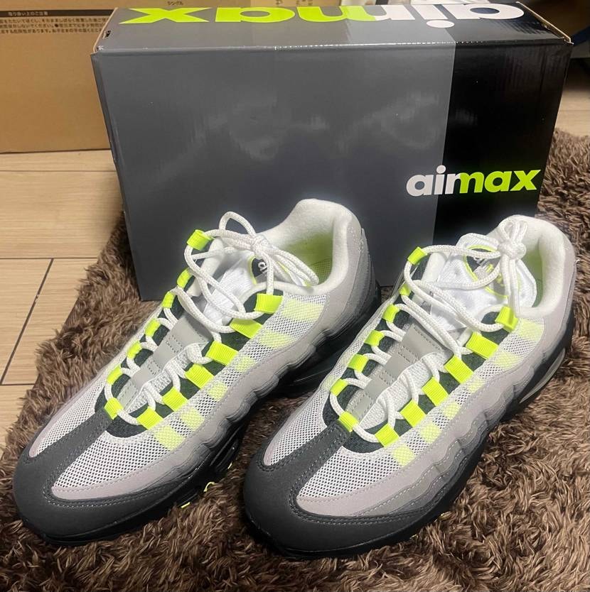 エアマックス95抽選当たってめちゃ嬉しいんですけど履いたらくるぶしら辺が痛くなる