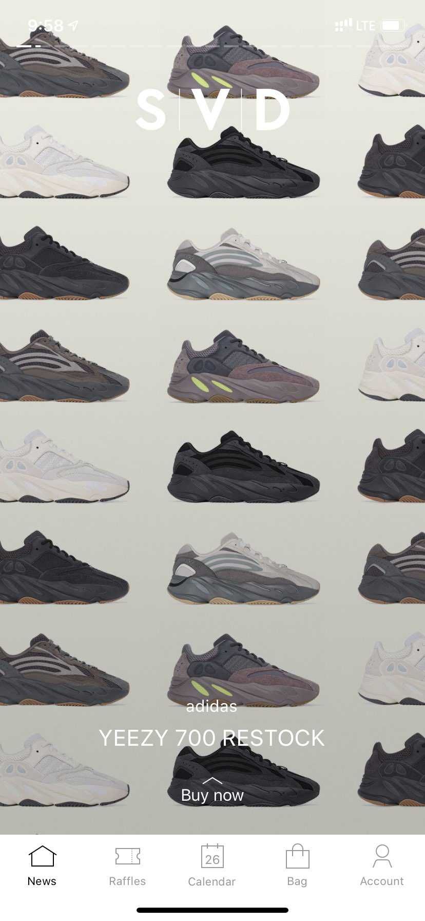 既出だったらすみません。SVDでYeezy700がリストック中です。