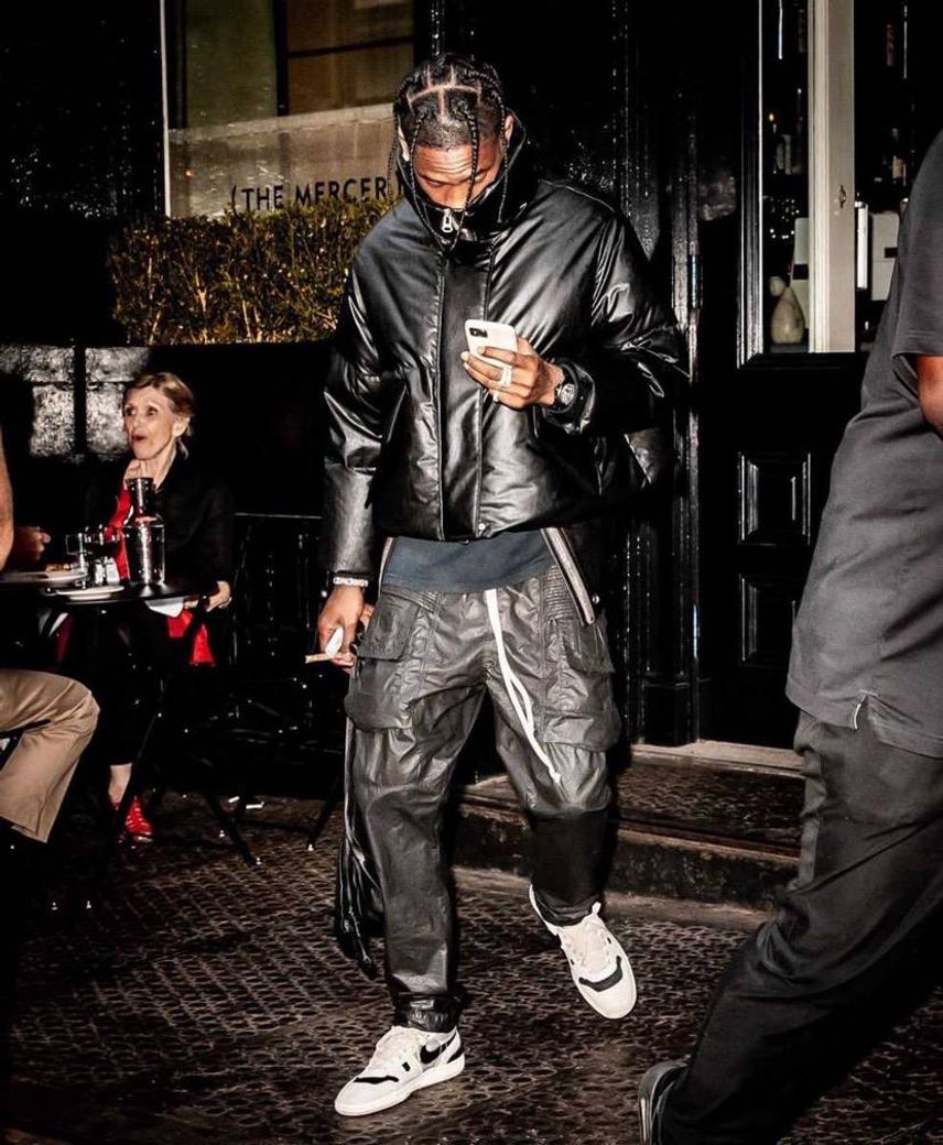 格好良い!
https://uptodate.tokyo/nike-mac-a