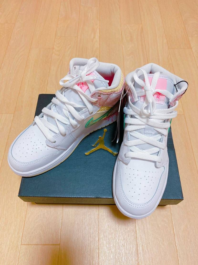 サイズ　23.5
状態　New 100%
価格　¥220