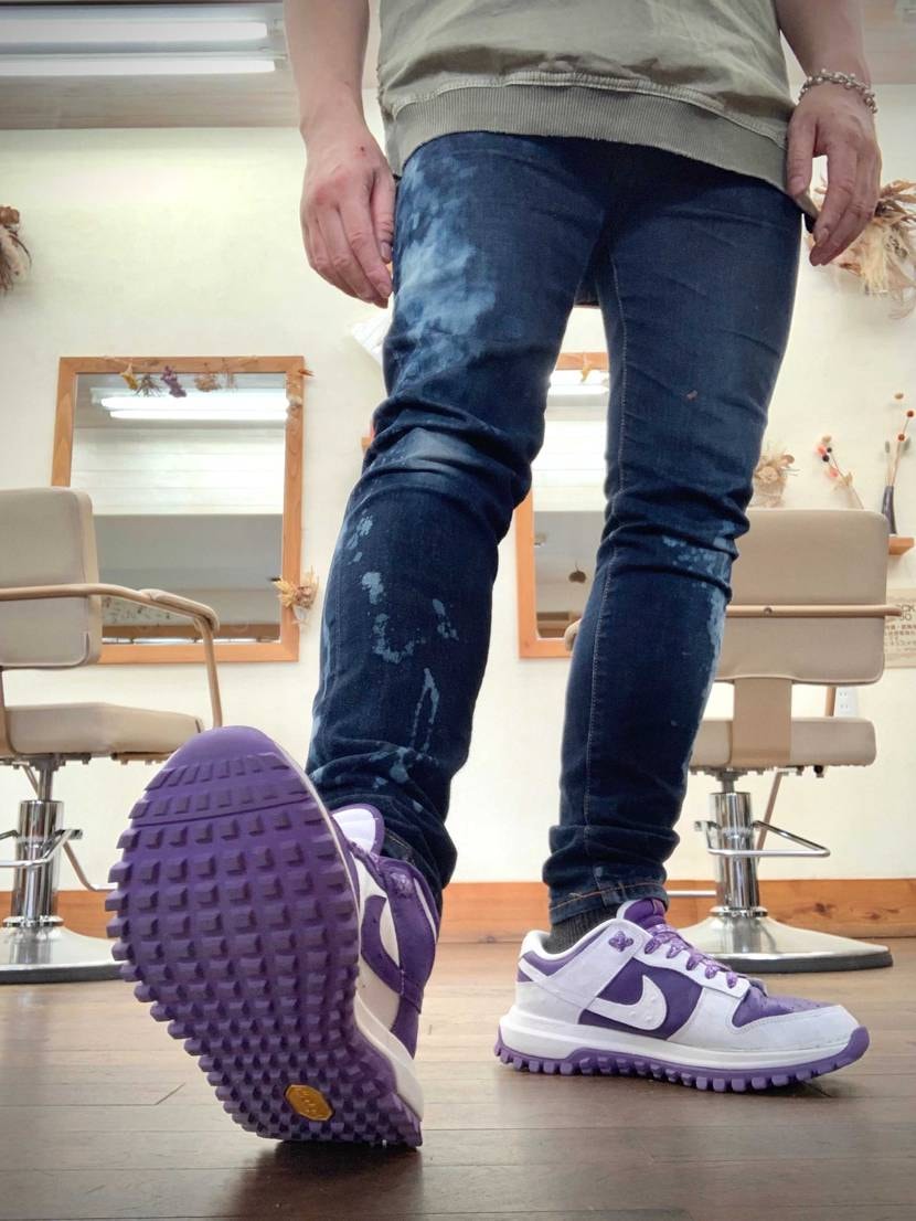 やっと表の紙がボロボロになったから
外して履くことにしまし