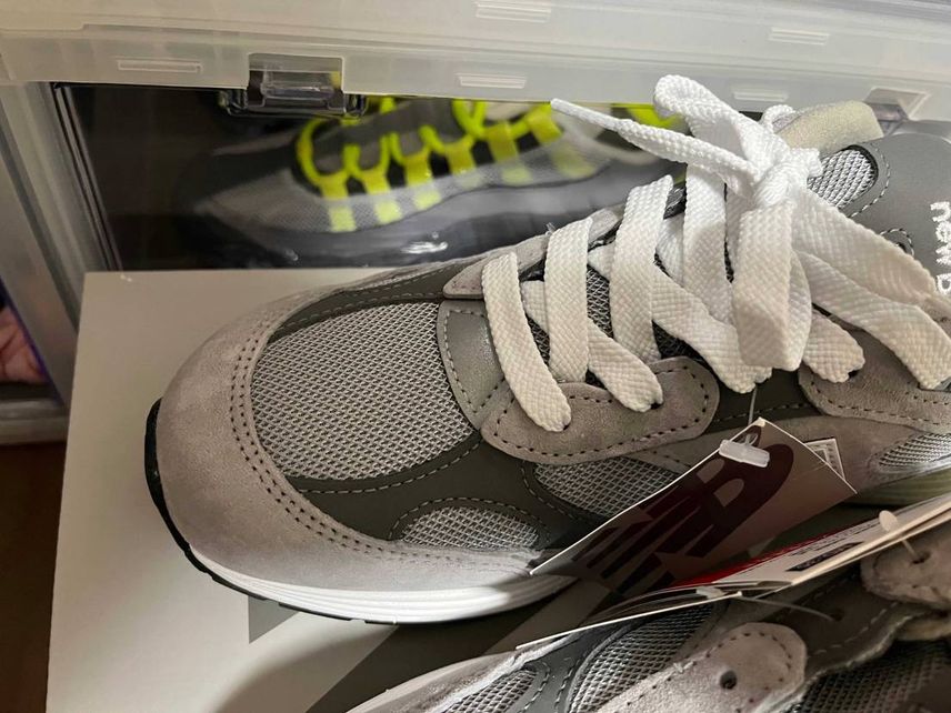 オススメシューレースありますか?
デフォルト白すぎて困ってます
👟26.0