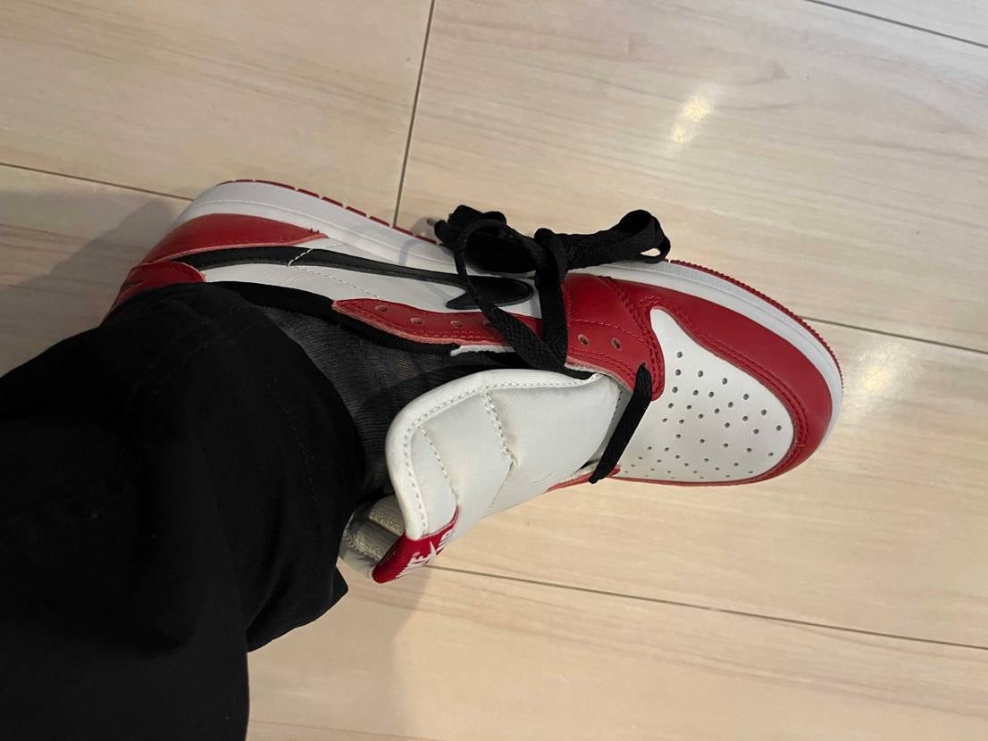 グール戦利品第一弾
snkrsにて今更ながら購入しました