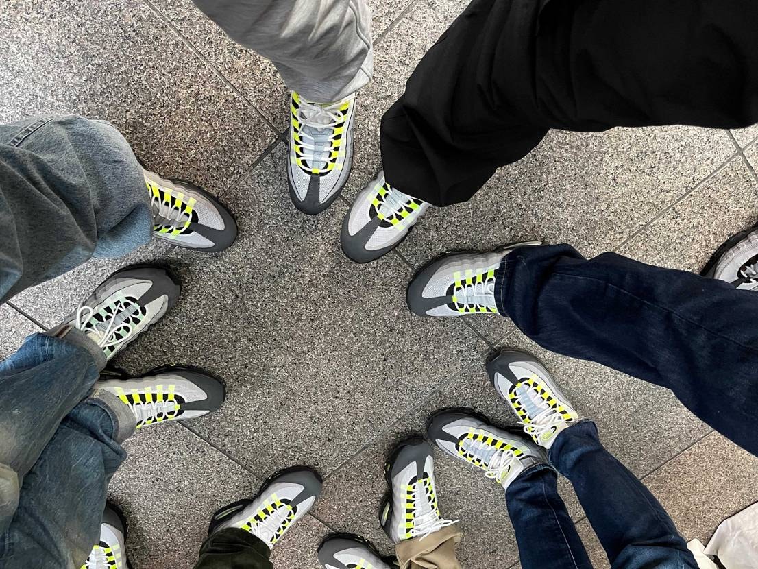 まさかの二度寝から急いで並び
何とかオンラインにて購入完了
本日発送されまし