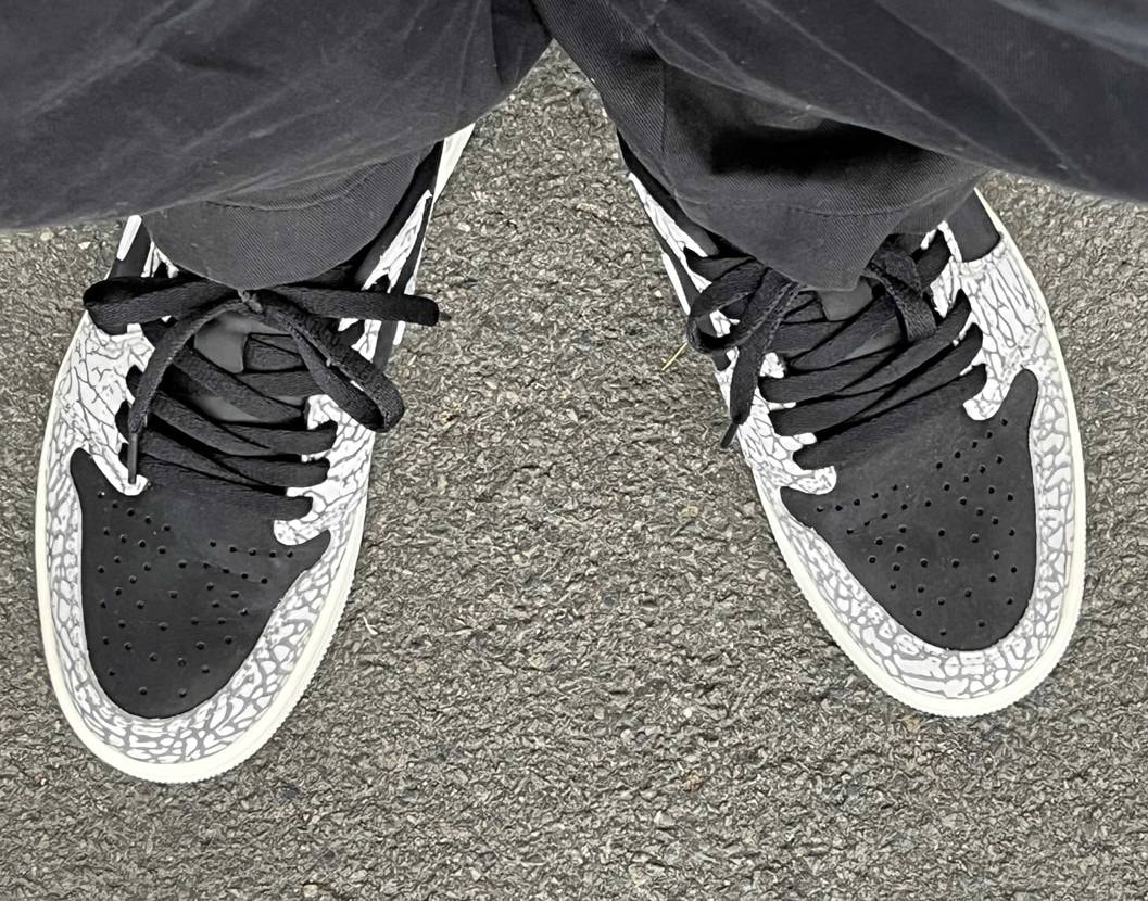 久しぶり用事ありましたので
jordan low履いてちいかわ見てきました
