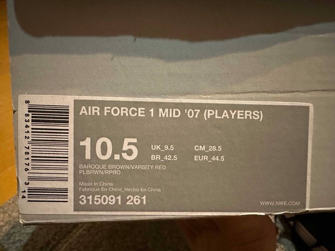 こちらのエアフォース1MIDは珍しいでしょうか？
新品未使