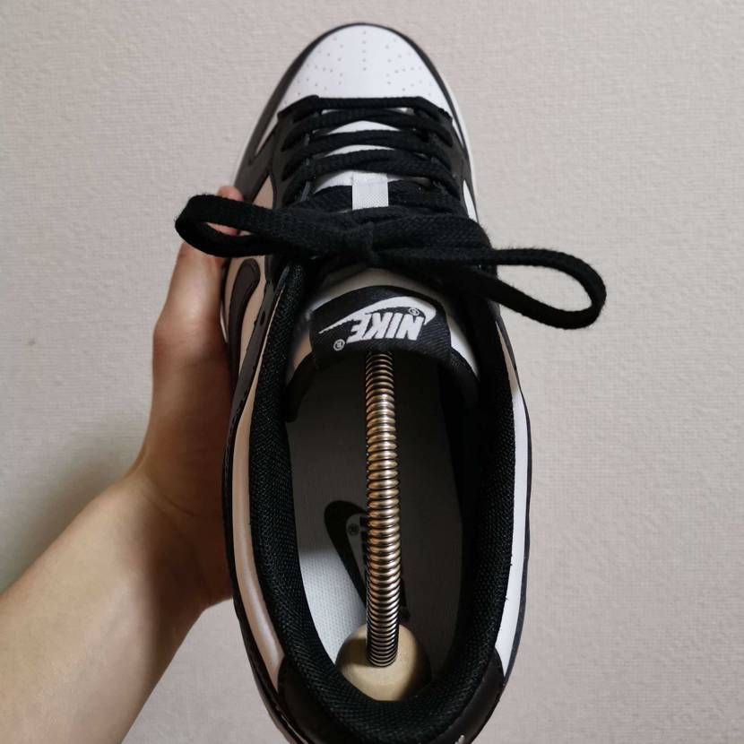 コットンシューレースに変えてみた。こっちの方が個人的に好き。