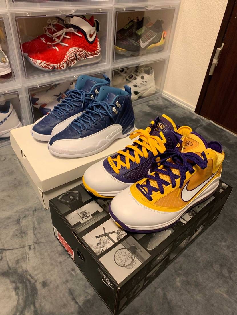 AJ12インディゴ/レブロン7レイカーズ届きました🥰
カーペットも敷いて脳汁出