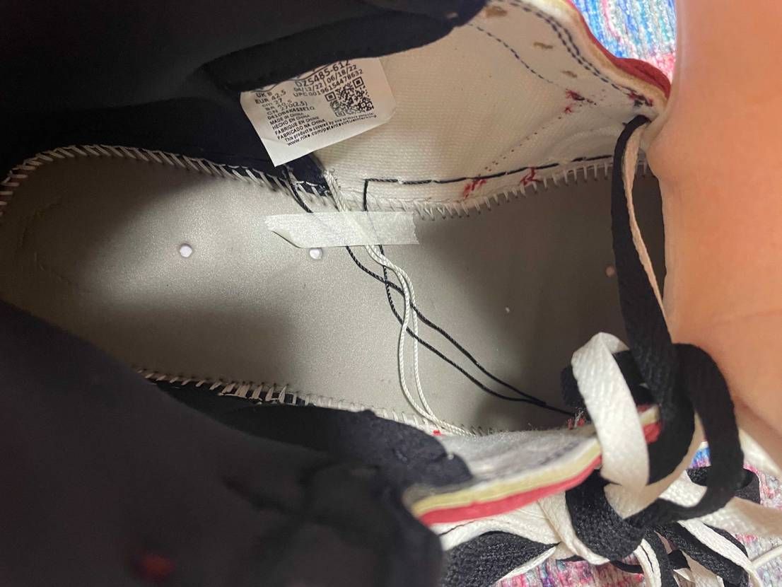 sneakersで買ったんだが、こんな感じなんですか？皆様の意見お聞きしたいです
