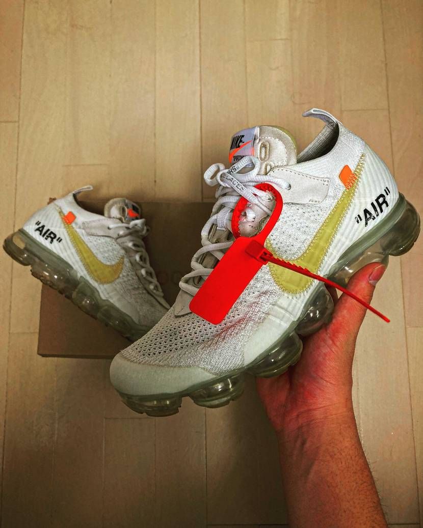 昔から欲しかった1足。
めちゃくちゃかっこいい。😭