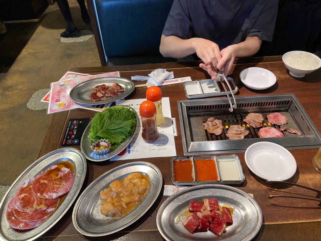 同期に金剛園に連れてってもらいました◉
食べ放題で完全に胃もたれしてます、、、